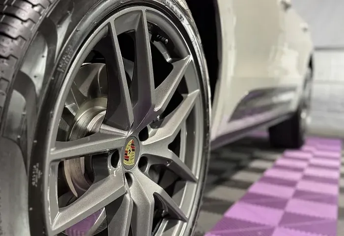 Wheels Customization
