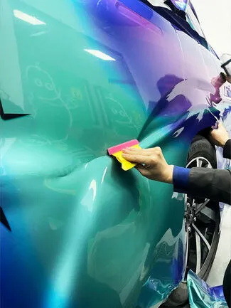 Color-shift vinyl wrap